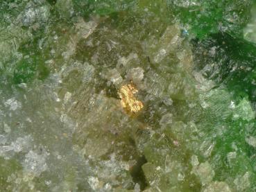 Gold with Uvarovite